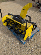 Load image into Gallery viewer, John Deere 47" snowblower package
