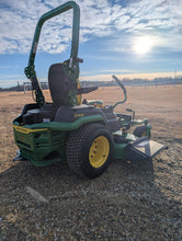 Load image into Gallery viewer, John Deere 2023 Z530R 140HRS zero turn lawn mower