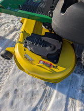 Load image into Gallery viewer, John Deere 2008 Z445 with 54" mowing deck