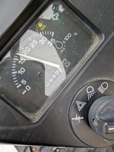 Load image into Gallery viewer, 2006 John Deere 2305 with 517HRS loader+bucket