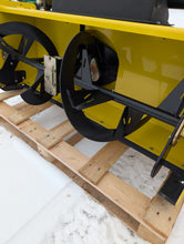 Load image into Gallery viewer, John Deere 1000series 47" snowblower package