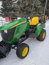 Load image into Gallery viewer, John Deere 2013 1023E with ONLY 60hrs and 54" snowblower
