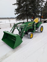 Load image into Gallery viewer, !REDUCED! John Deere 2305 with CX200 Loader and bucket