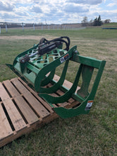 Load image into Gallery viewer, John Deere/Frontier Hydraulic grapple