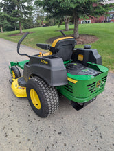 Load image into Gallery viewer, Zero Turn Lawn Mower John Deere Z425