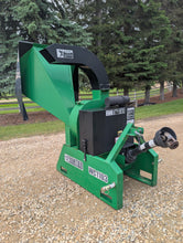 Load image into Gallery viewer, Wood Chipper Frontier/John Deere WC1103