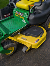 Load image into Gallery viewer, Zero Turn Lawn Mower John Deere Z655 with Bagger
