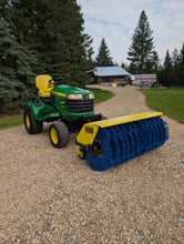 Load image into Gallery viewer, Acreage tractor John Deere X738 with 52" broom
