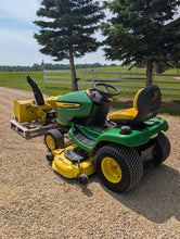 Load image into Gallery viewer, Lawn tractor John Deere X320 with 48" mowing deck