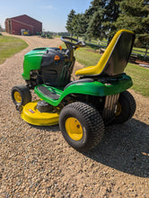 Load image into Gallery viewer, John Deere L111 Lawn Mower