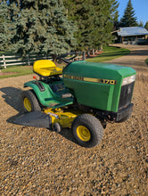 Load image into Gallery viewer, Lawn mower John Deere 170 38" deck