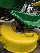Load image into Gallery viewer, John Deere Lawn Mower 165 Hydro
