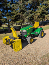 Load image into Gallery viewer, Compact Tractor John Deere X485 with 47" Snowblower