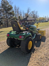Load image into Gallery viewer, Compact Tractor John Deere X485 with 47" Snowblower