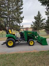 Load image into Gallery viewer, PRICE DROP: Compact Tractor John Deere 2210 with Loader