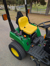 Load image into Gallery viewer, PRICE DROP: Compact Tractor John Deere 2210 with Loader