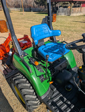 Load image into Gallery viewer, Compact Diesel Tractor John Deere 2305