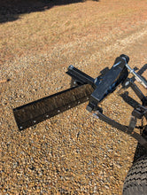 Load image into Gallery viewer, John Deere 425 with 3 point hitch Blade