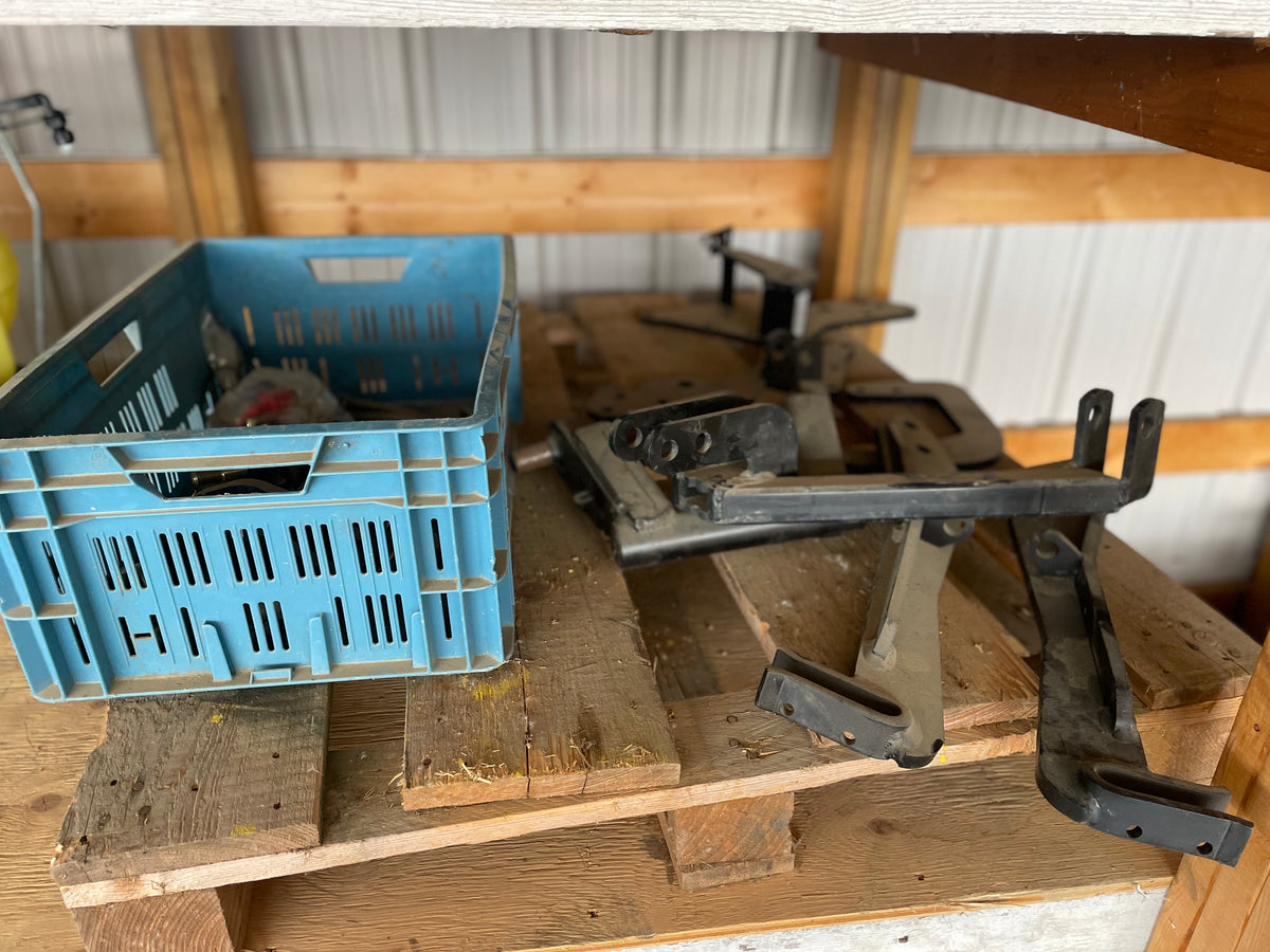 JD 3000 series 366 snow plow plus hitch Hoogenboom Greenhouses & Consulting LTD.