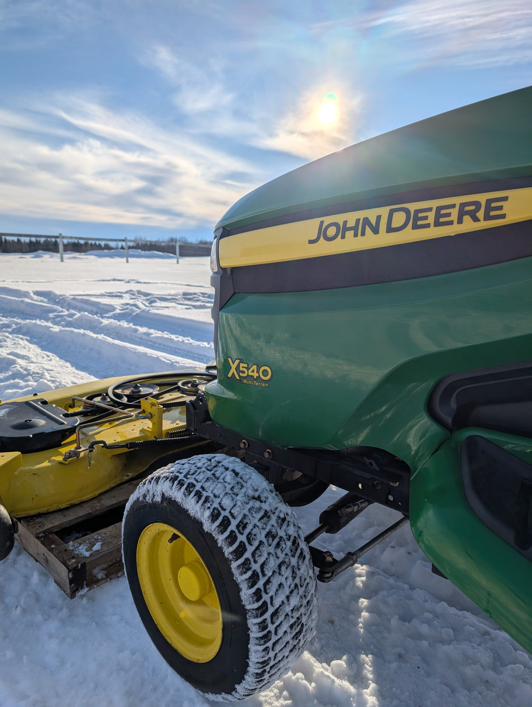 John Deere X540 2011 with tiller and Deck