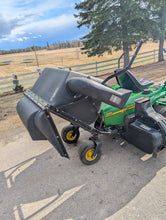 Load image into Gallery viewer, John Deere F680 zero turn with bagger system
