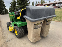 Load image into Gallery viewer, John Deere 185 with 38&quot; deck and bagger system
