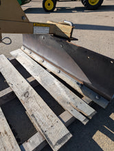 Load image into Gallery viewer, Land pride 48&quot; 3 point blade
