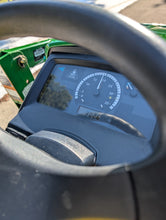 Load image into Gallery viewer, John Deere 2013 1023E 302Hrs with loader
