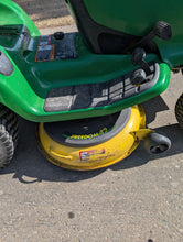 Load image into Gallery viewer, John Deere LT180 with 42&quot; mulching deck
