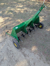 Load image into Gallery viewer, John Deere LT180 with 42&quot; mulching deck
