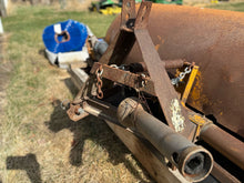 Load image into Gallery viewer, 3 point Hitch sweeper 72&quot;
