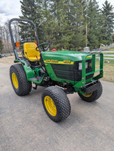 Load image into Gallery viewer, John Deere 4100 with 810Hrs and 3 point hitch
