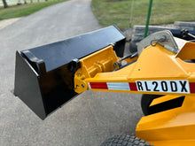 Load image into Gallery viewer, GEHL RL20DX Skidsteer
