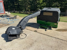 Load image into Gallery viewer, John Deere MC519 cart plus power flow bagger system
