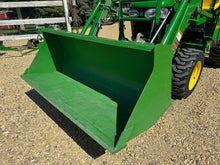 Load image into Gallery viewer, John Deere 2025R 2015 with ONLY 263HRS comes with loader
