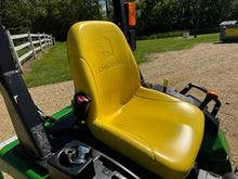 Load image into Gallery viewer, John Deere 2025R 2015 with ONLY 263HRS comes with loader
