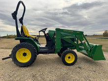 Load image into Gallery viewer, 2002 John Deere 4010 with loader
