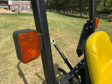 Load image into Gallery viewer, Compact tractor John Deere 1023E ONLY 60HRS
