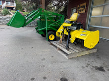 Load image into Gallery viewer, John Deere 430 Compact Tractor with Loader
