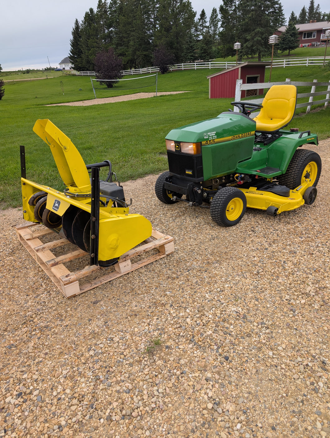 John Deere 455 diesel with snowblower and 60