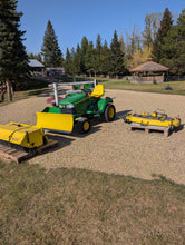 Load image into Gallery viewer, John Deere X485 with plow, quick hitch
