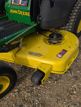 Load image into Gallery viewer, John Deere 2010 Z445 with power flow bagger system
