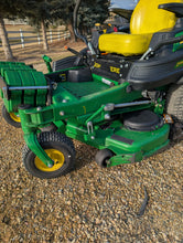 Load image into Gallery viewer, John Deere 2015 Z915B zero turn lawn mower
