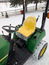 Load image into Gallery viewer, !REDUCED! John Deere 2305 with CX200 Loader and bucket
