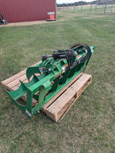 Load image into Gallery viewer, John Deere/Frontier Hydraulic grapple
