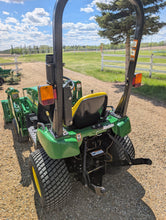 Load image into Gallery viewer, John Deere 2305 Compact tractor with CX200 Loader
