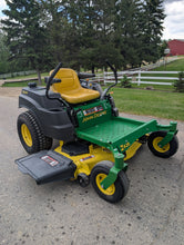 Load image into Gallery viewer, Zero Turn Lawn Mower John Deere Z425
