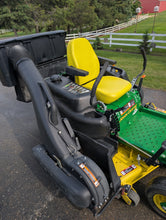 Load image into Gallery viewer, Zero Turn Lawn Mower John Deere Z655 with Bagger

