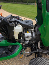 Load image into Gallery viewer, Acreage tractor John Deere X738 with 52" broom
