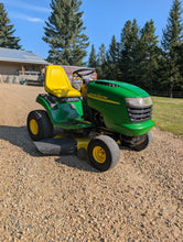 Load image into Gallery viewer, John Deere L111 Lawn Mower
